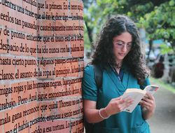 Imagen > Lecturas invisibles